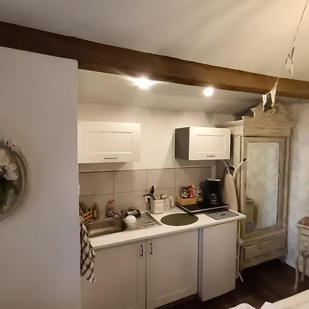 Couette-café Gatekeepers Tiny House Taizé